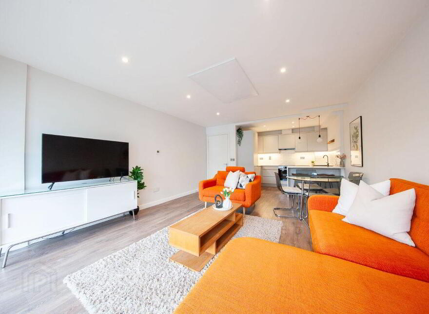 Block E, 231 Castleforbes Square, Ifsc, Ifsc, D01FT97