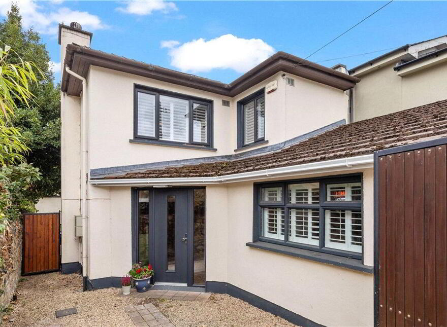 Olvin, 3A Vergemount Hall, Clonskeagh Road, Clonskeagh, Dublin 6, D06EE00