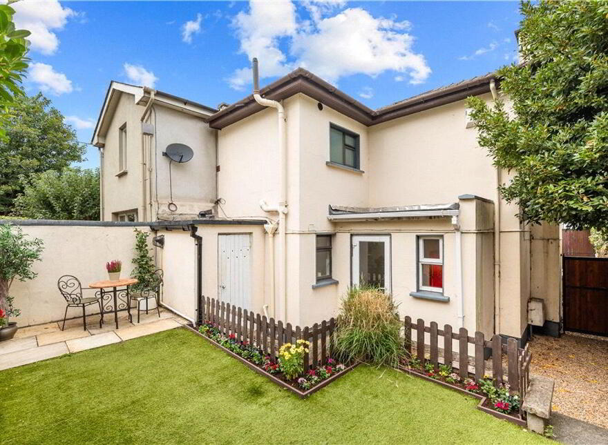 Olvin, 3A Vergemount Hall, Clonskeagh Road, Clonskeagh, Dublin 6, D06EE00