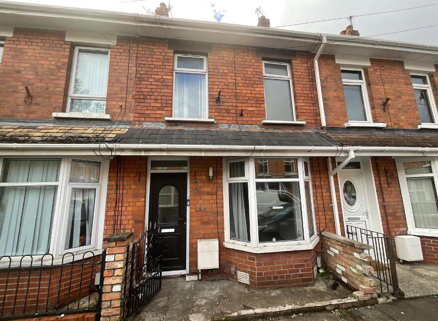 21 Oakmount Drive, Belfast, BT15 3RE