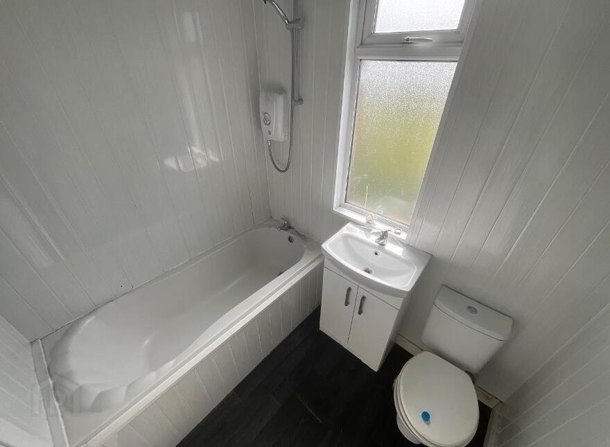 21 Oakmount Drive, Belfast, BT15 3RE