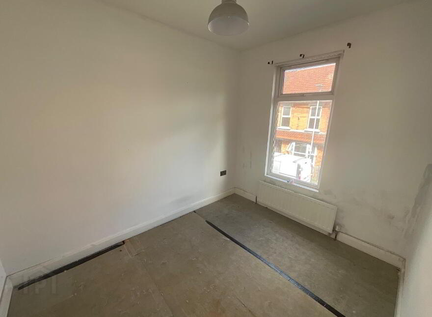 21 Oakmount Drive, Belfast, BT15 3RE