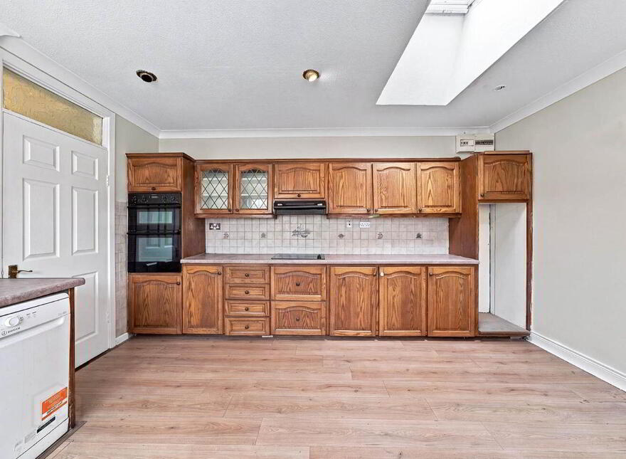 24 Garden City, Gorey, Y25XF59