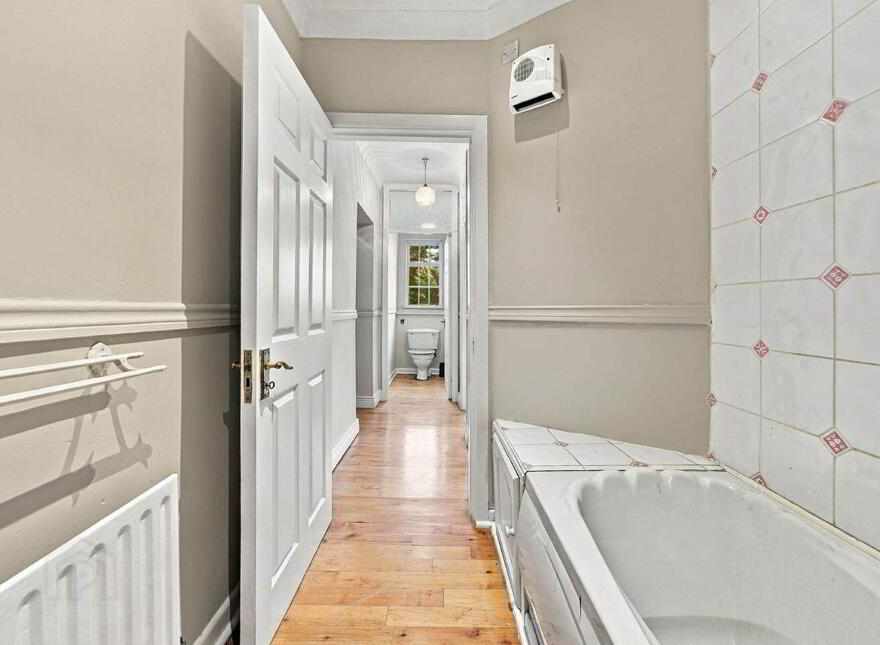 24 Garden City, Gorey, Y25XF59
