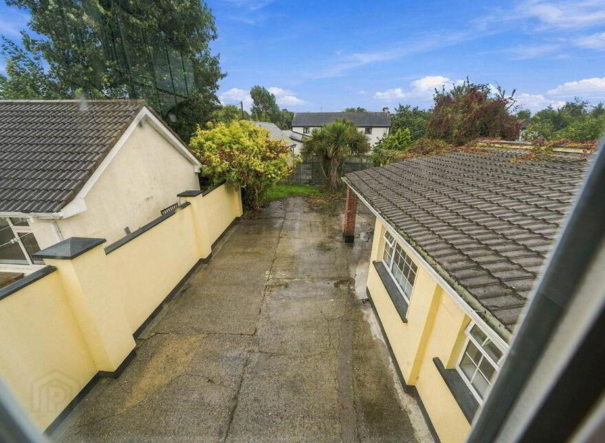 24 Garden City, Gorey, Y25XF59