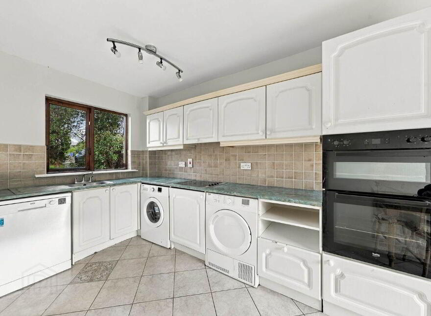 27 Beachside Avenue, Riverchapel, Riverchapel, Y25NR25
