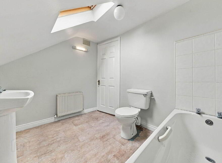 27 Beachside Avenue, Riverchapel, Riverchapel, Y25NR25