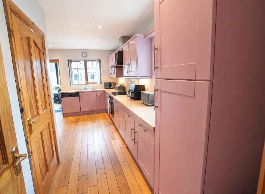 29 Town Park, Carrickfergus, BT38 8FG