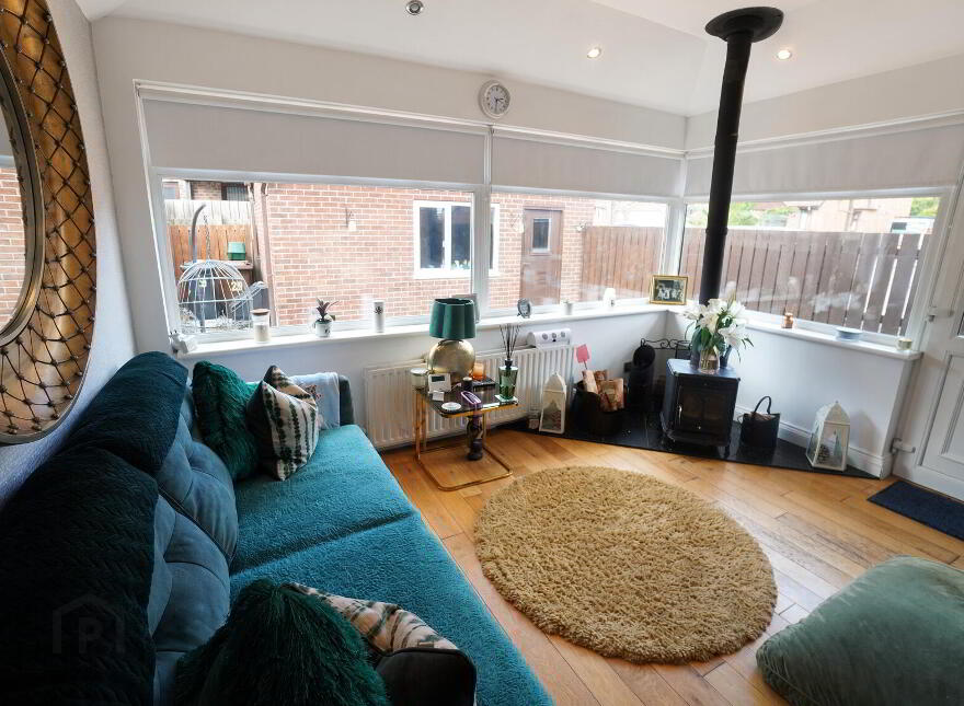 29 Town Park, Carrickfergus, BT38 8FG
