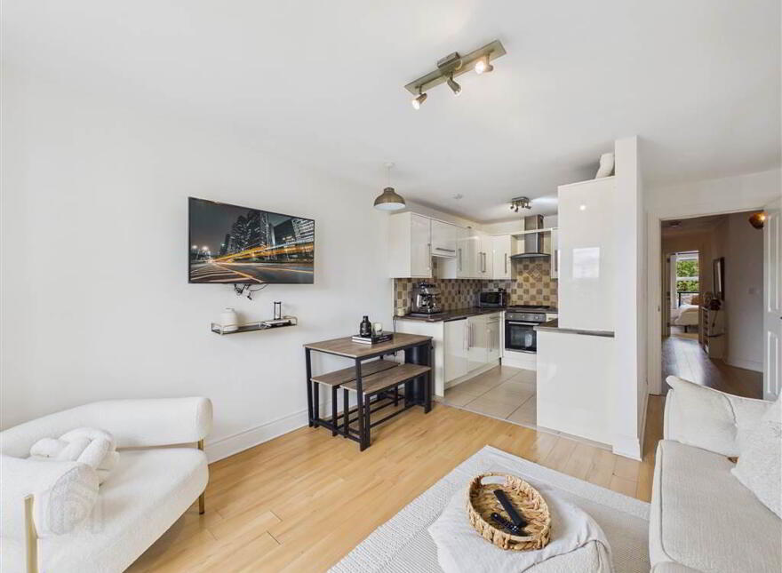 Apt 17 Casement Manor, 91-93 Andersonstown Road, Belfast, BT11 9BS