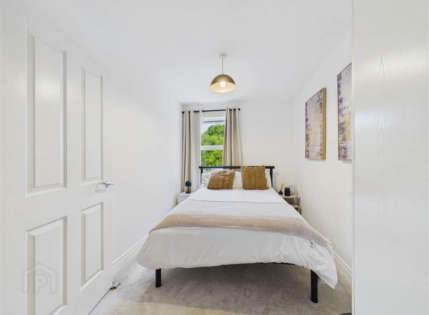 Apt 17 Casement Manor, 91-93 Andersonstown Road, Belfast, BT11 9BS