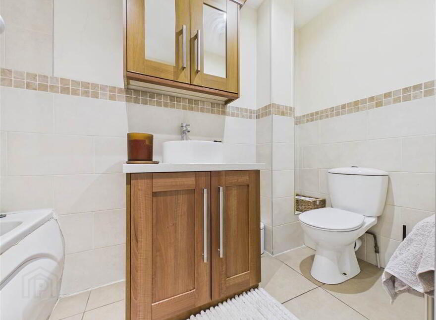 Apt 17 Casement Manor, 91-93 Andersonstown Road, Belfast, BT11 9BS
