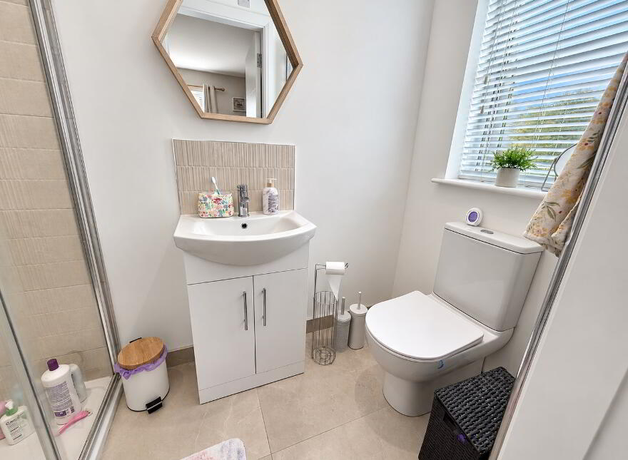 10 Stoney Manor, Woodside Road, L’derry, BT47 2UF