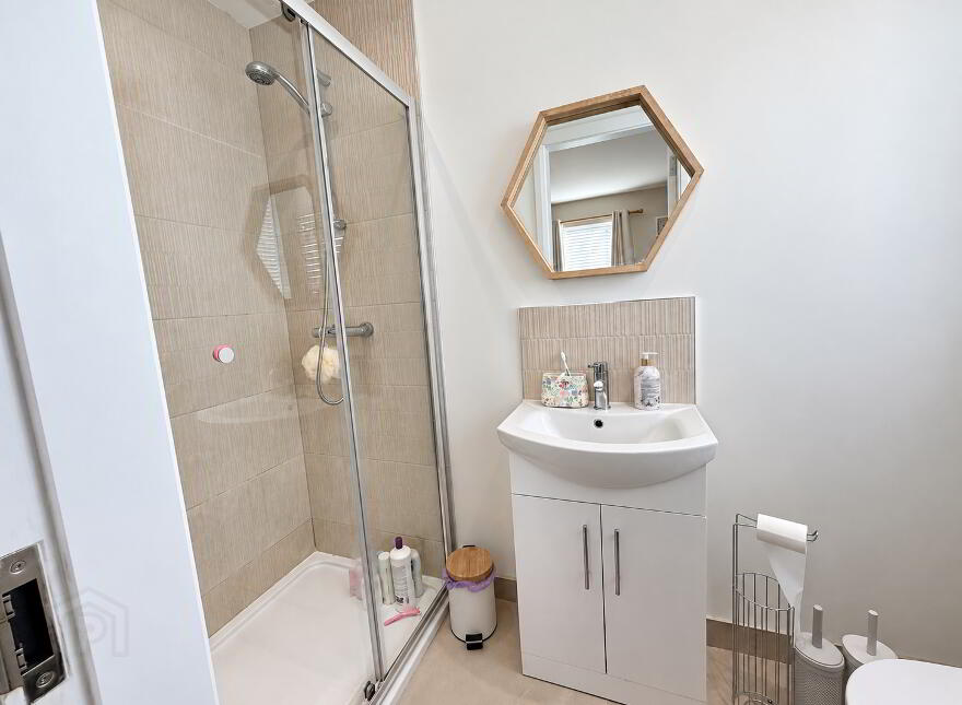 10 Stoney Manor, Woodside Road, L’derry, BT47 2UF