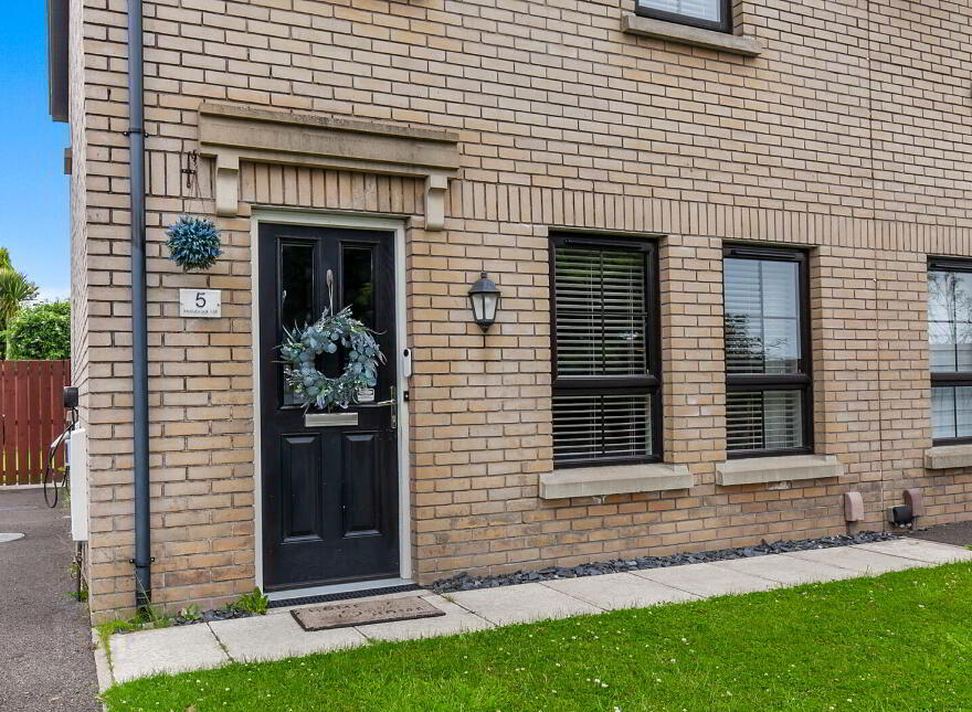 5 Hollybrook Hill, Newtownabbey, BT36 7FA