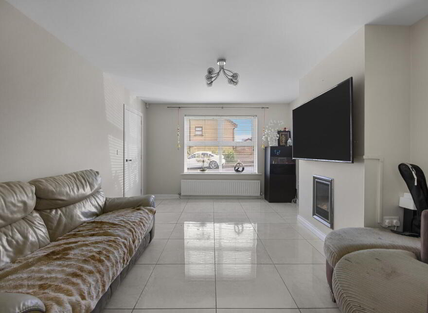 11 Aylesbury Road, Newtownabbey, BT36 7YP