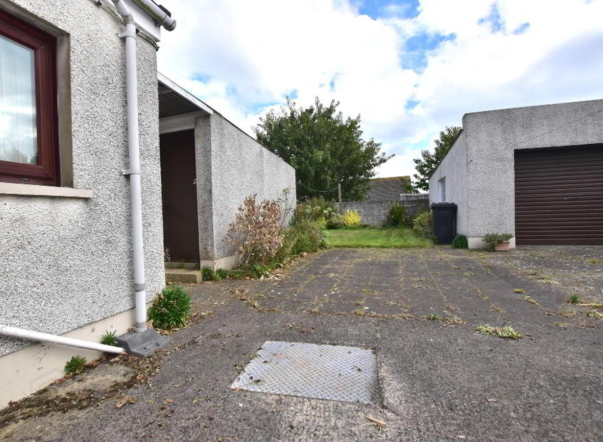37 Kircubbin Road, Cloughey, BT22 1JE