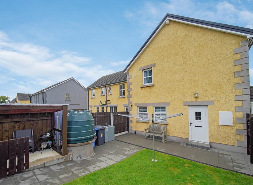 6 Muckle Hill View, Castlederg, BT81 7TR