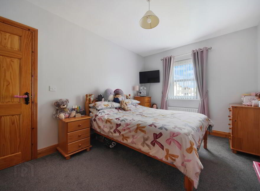 6 Muckle Hill View, Castlederg, BT81 7TR