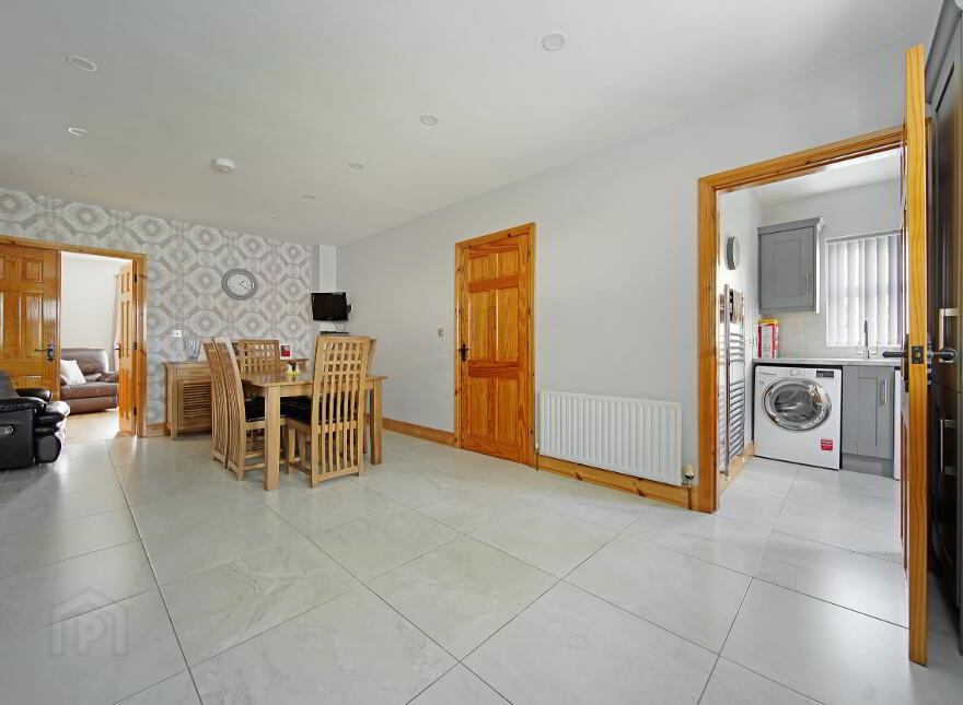 6 Muckle Hill View, Castlederg, BT81 7TR