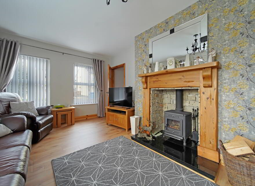 6 Muckle Hill View, Castlederg, BT81 7TR