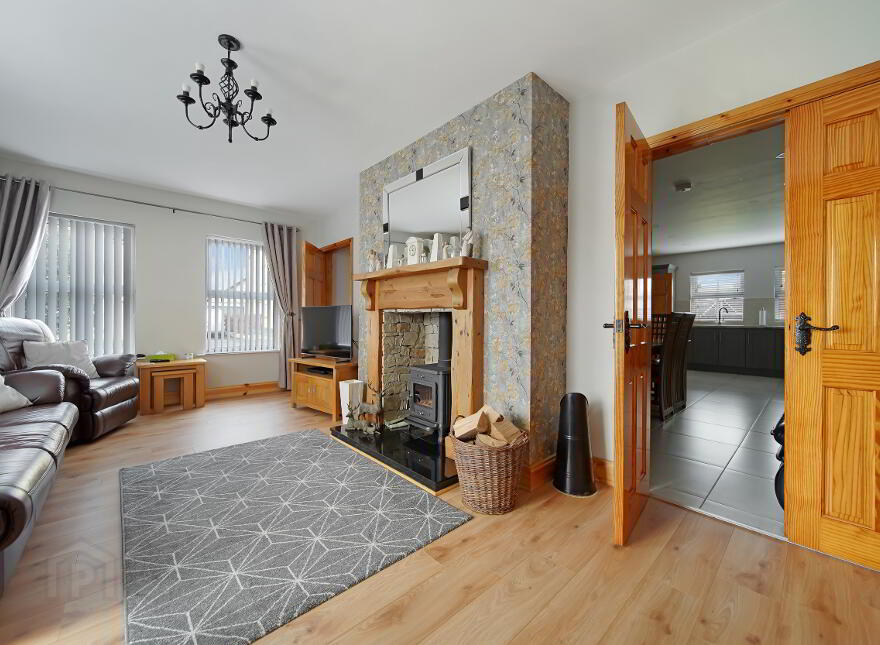 6 Muckle Hill View, Castlederg, BT81 7TR