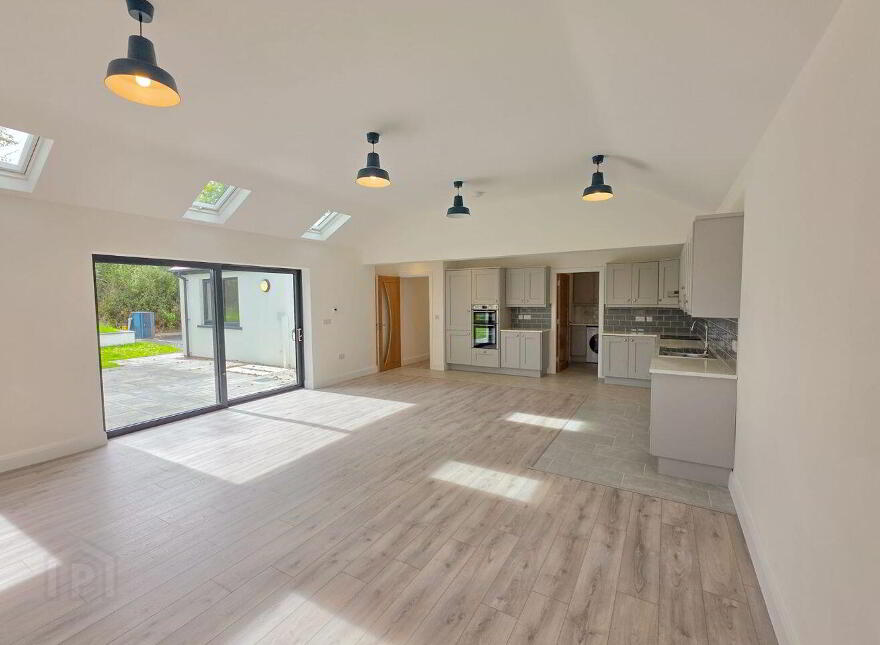 Daffodil House, Ahidelake, Middle Ring, Clonakilty, P85CC85