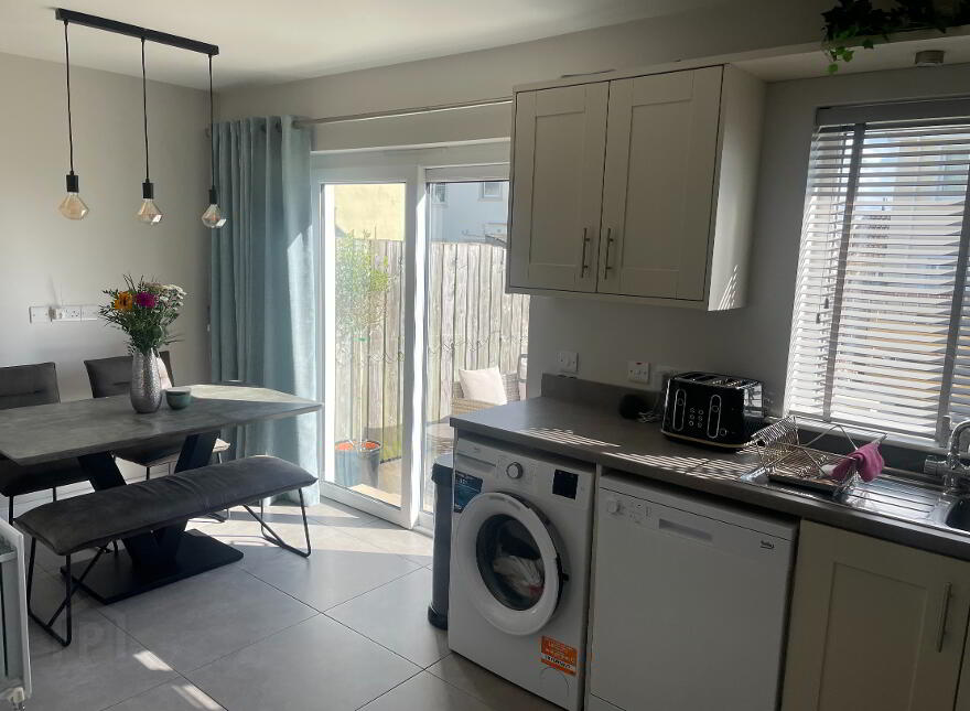 25 Larkmount, Dunavil, Kilkeel, BT34 4WT