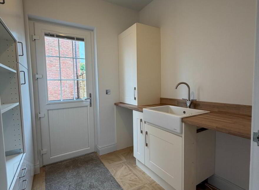 55 Deanery Gardens, Armagh, BT61 7AS