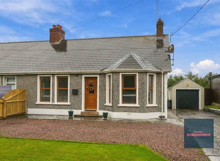 15 Rosspark, Ballymena, BT42 2JZ