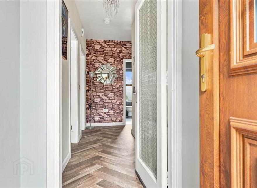 15 Rosspark, Ballymena, BT42 2JZ