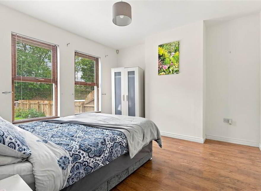 15 Rosspark, Ballymena, BT42 2JZ