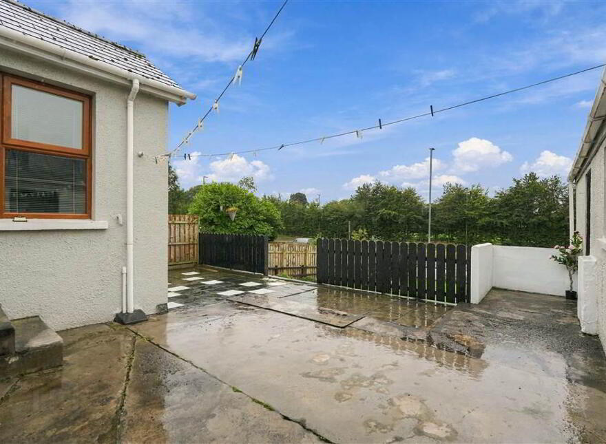 15 Rosspark, Ballymena, BT42 2JZ