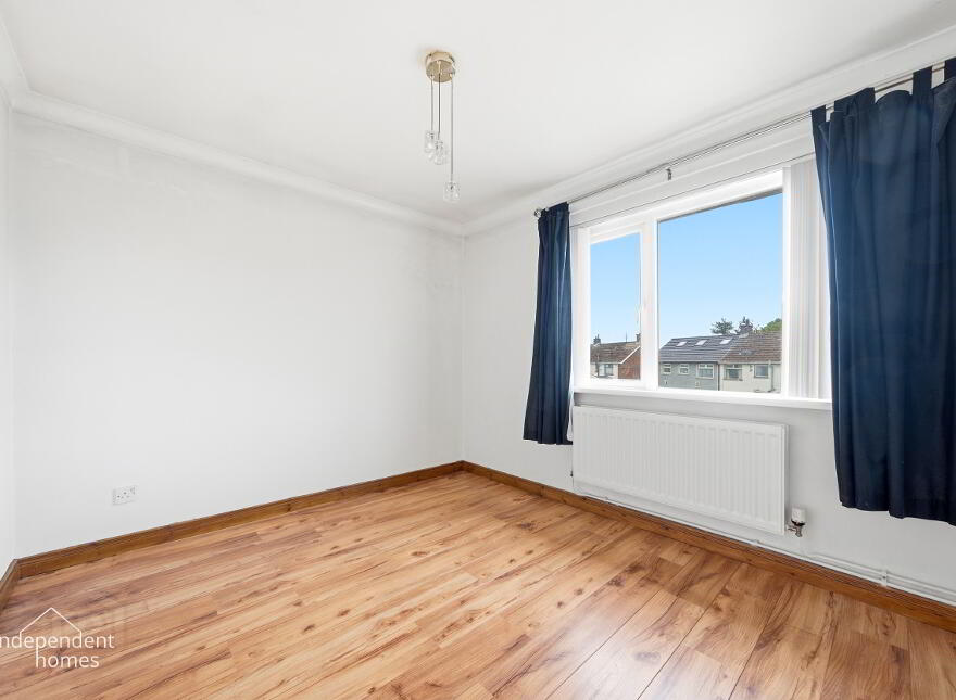 13 Kylemore Gardens, Larne, BT40 2HU