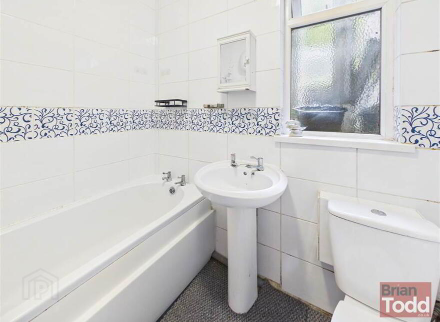 Bank Road, Larne, BT40 3AJ