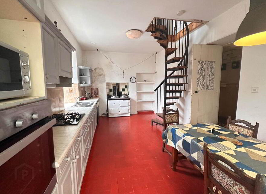 Main Street, Oughterard, H91E9XW