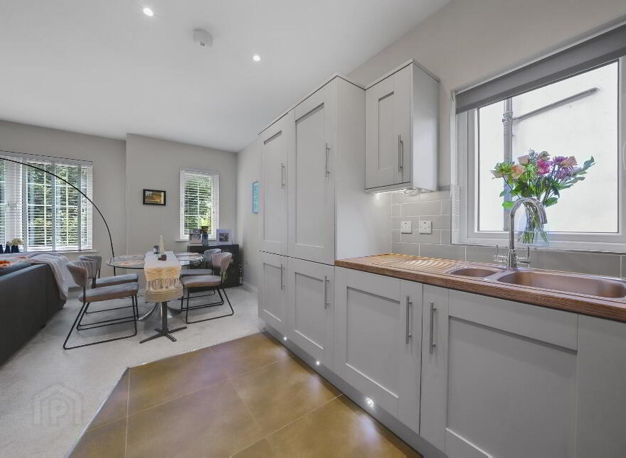 Apartment 4 4 Loughan Hall, Comber Road, Dundonald, Belfast, BT16 2FR
