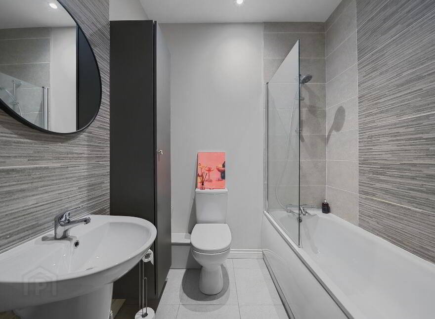 Apartment 4 4 Loughan Hall, Comber Road, Dundonald, Belfast, BT16 2FR