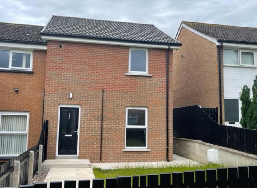705, A Pinebank, Tullygally, Craigavon, BT65 5DA