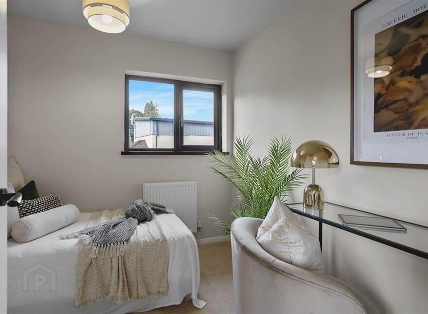 16 Milltown Avenue, Lisburn, BT28 3TP