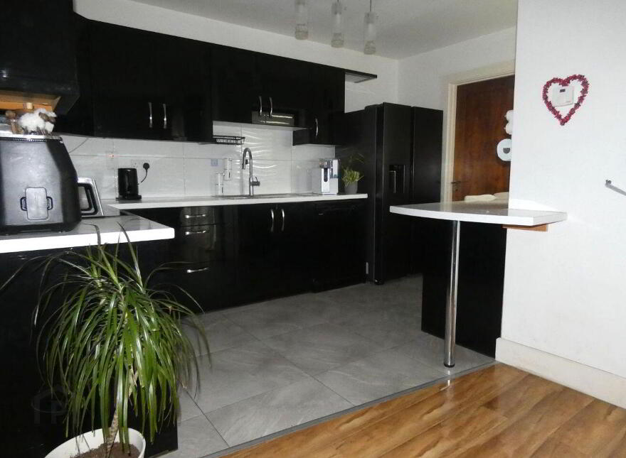9 Hill View, Creggaun Na Hilla, Clarecastle, Ennis, V95F0X7