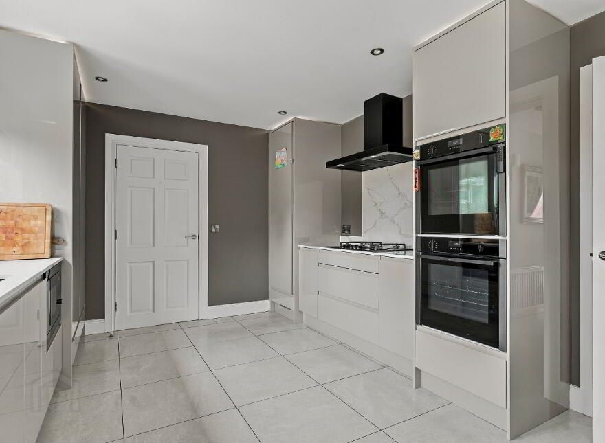 12 Beechfield Manor, Lurgan, BT66 7GR