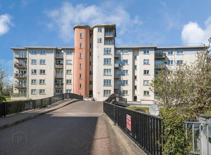 20 A Aras Na Cluaine, Clondalkin, Clondalkin, D22 photo
