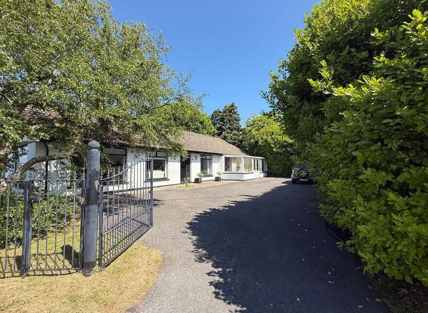 Wylde, Summercove, Kinsale, P17T998