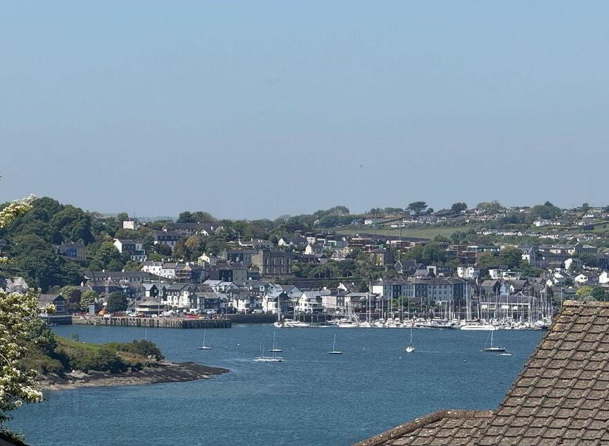 Wylde, Summercove, Kinsale, P17T998