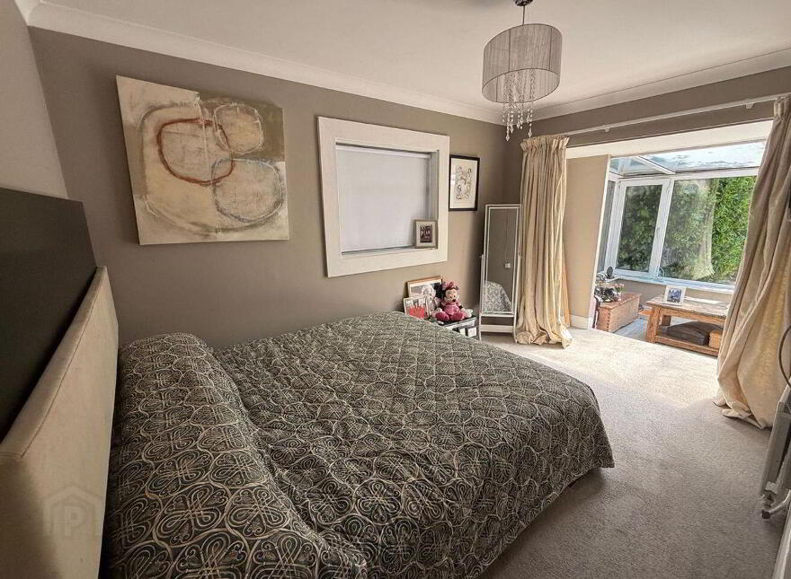 Wylde, Summercove, Kinsale, P17T998