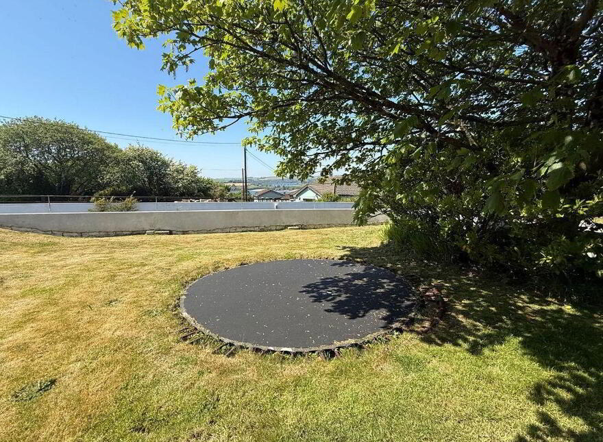 Wylde, Summercove, Kinsale, P17T998