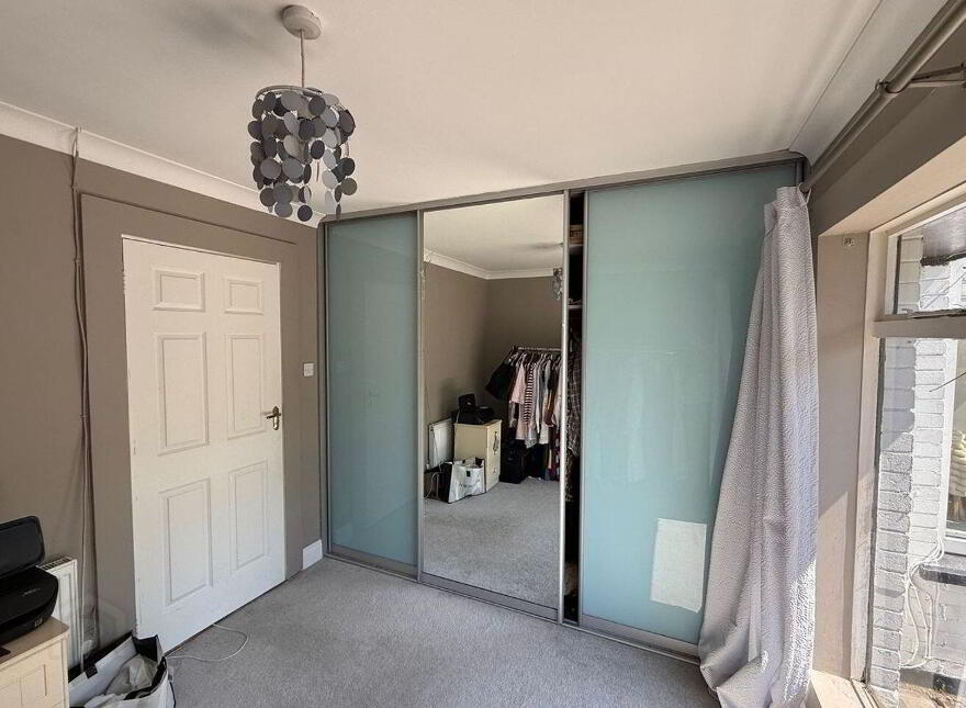 Wylde, Summercove, Kinsale, P17T998