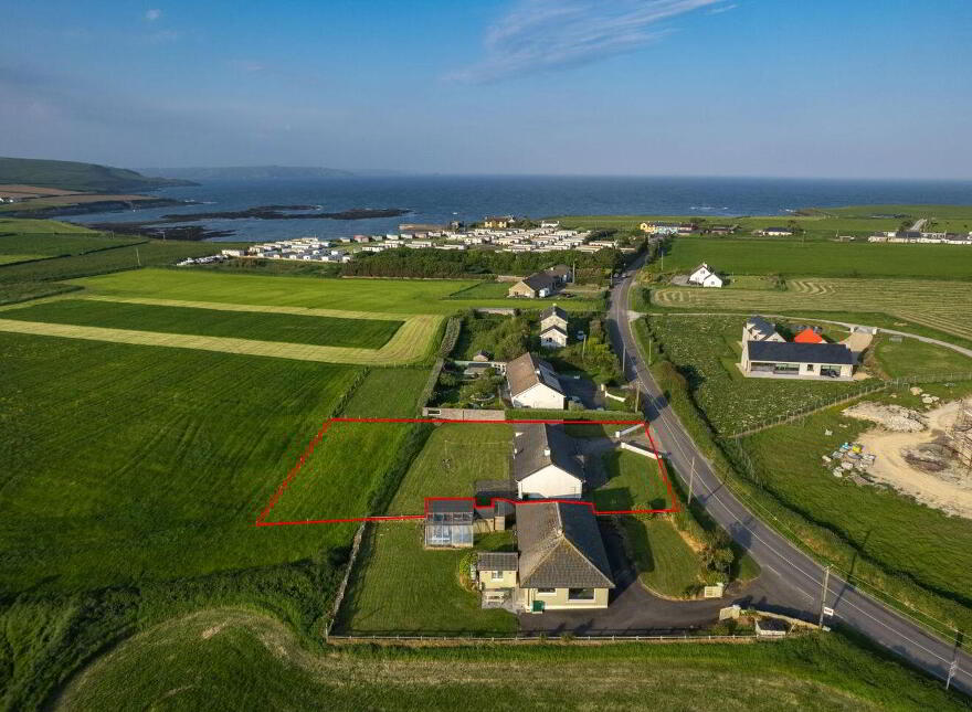 Lispatrick Lower, Old Head, Garrettstown, P17CV97