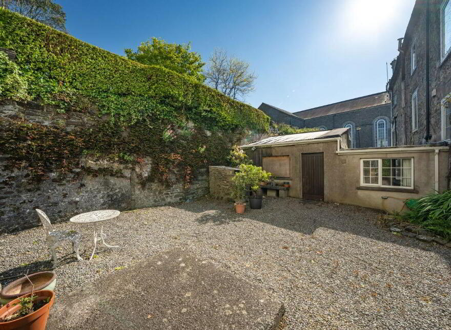 10 Friars Street, Kinsale, P17TC52